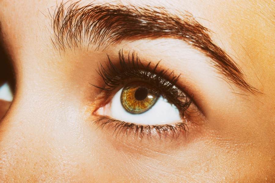 Comment sublimer les yeux marron-vert avec du maquillage ?