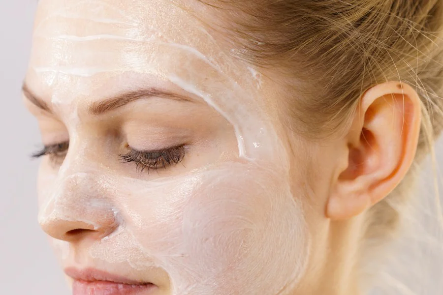 Quelle est la meilleure fréquence pour appliquer un masque blanc d'œuf sur le visage ?